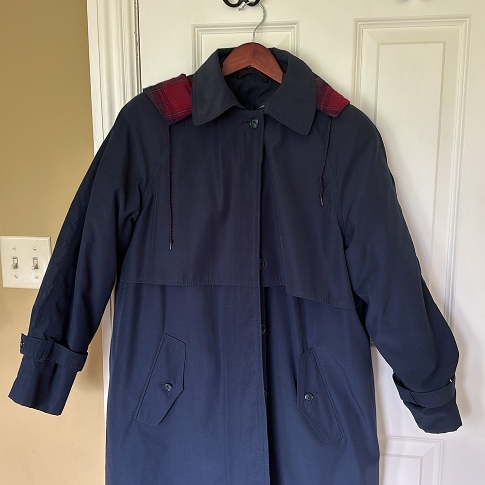 Vintage Eddie Bauer Men’s trench coat